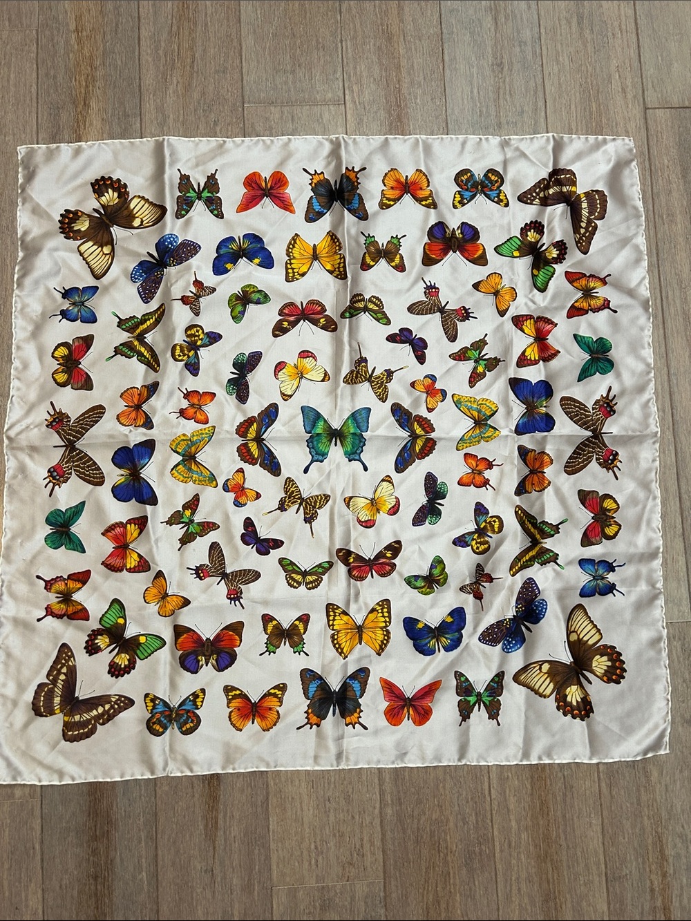 VTG silk Creazione Serica Lariana, Butterfly Print Square Scarf Italy